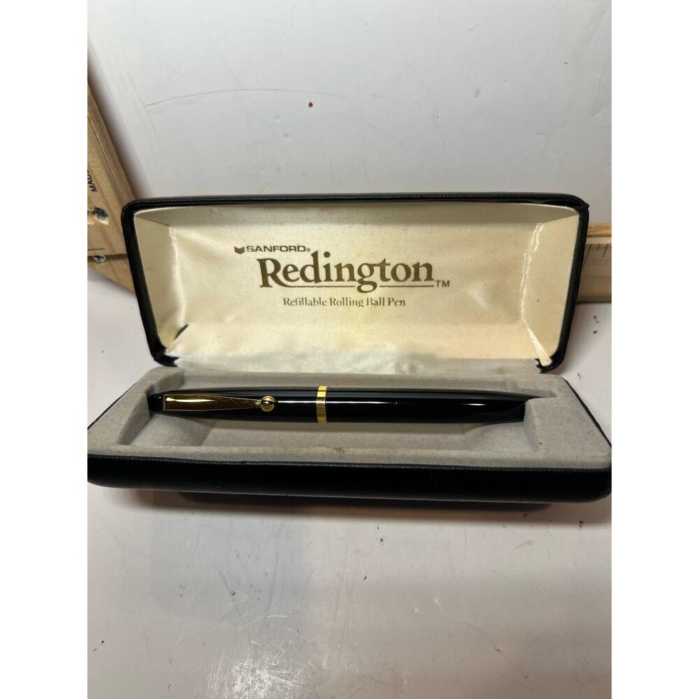 Sanford Redington Black & Gold Refillable Rolling Ball Pen in Gift Case Vintage